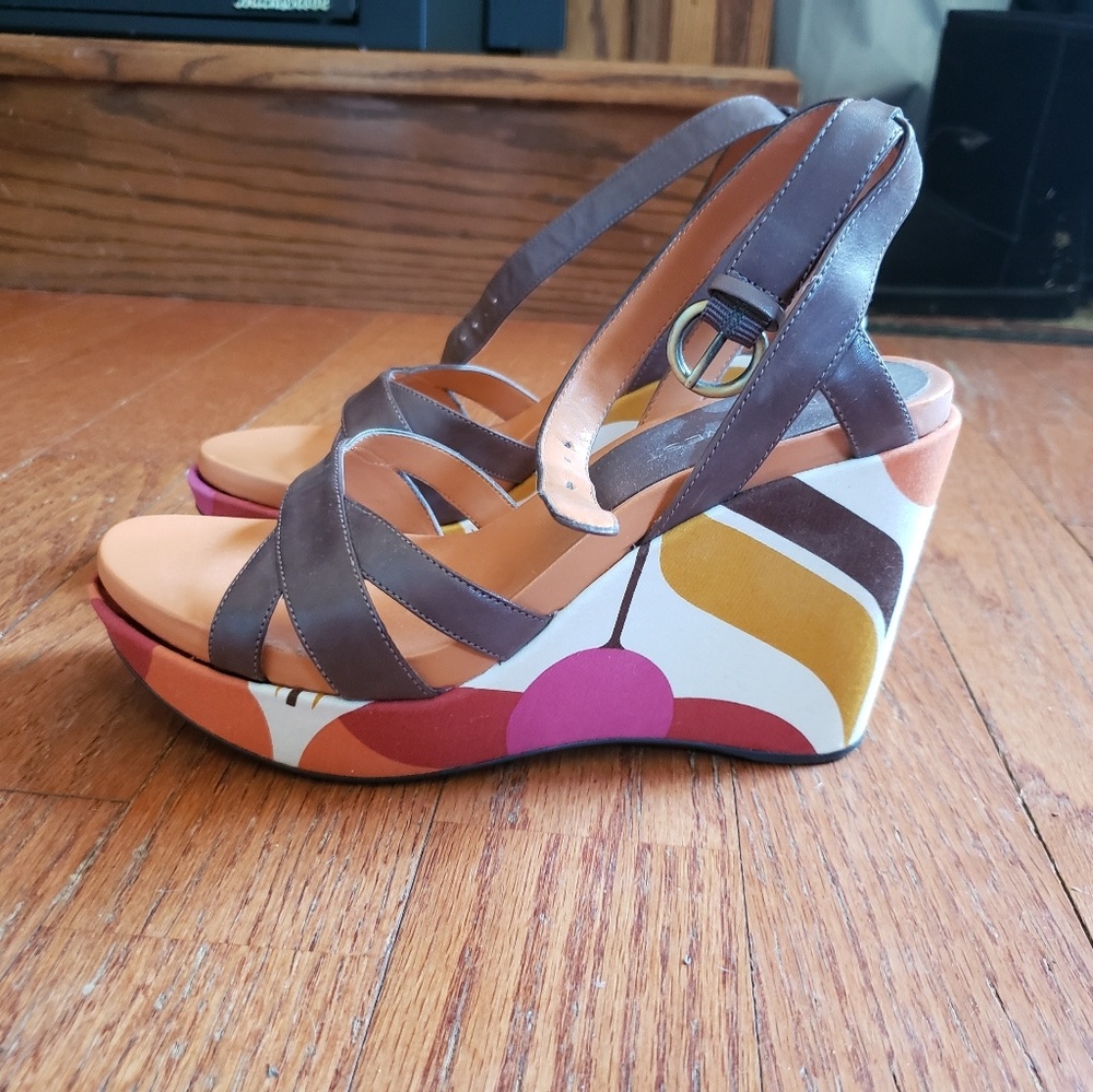 Womens Nine West wedge heels size 6